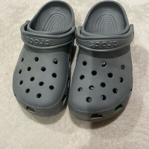 CROCS  Classic Clog - Gray
